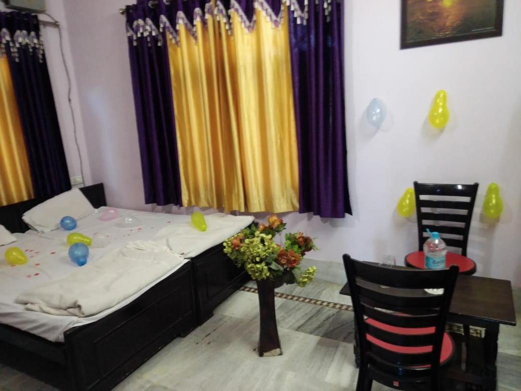 Hotel Srishti Shelter Varanasi Exterior foto